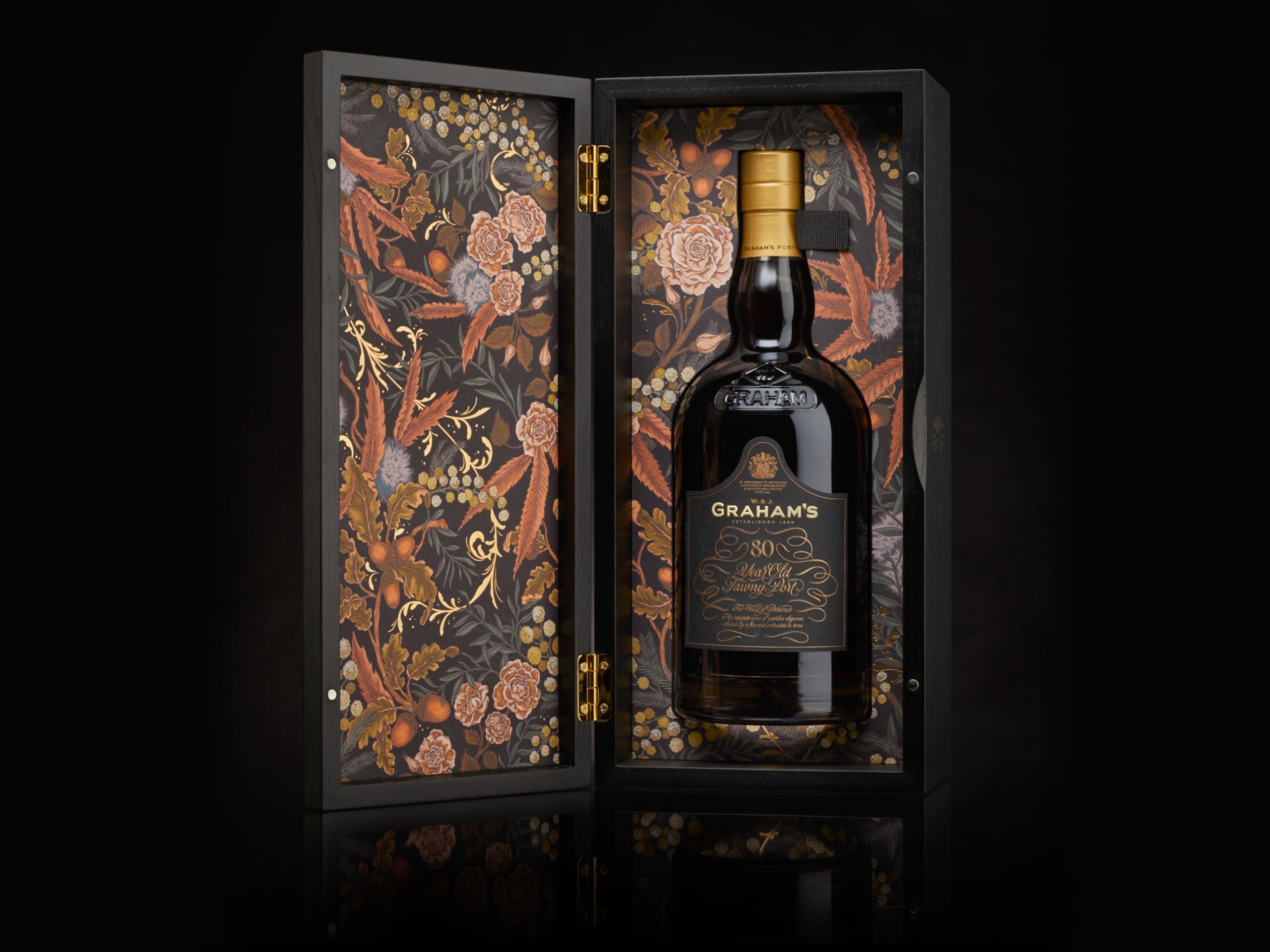 Botanical illustration in colour for the Graham's Port 80 Year Old Tawny casket — packaging illustration for fine spirits