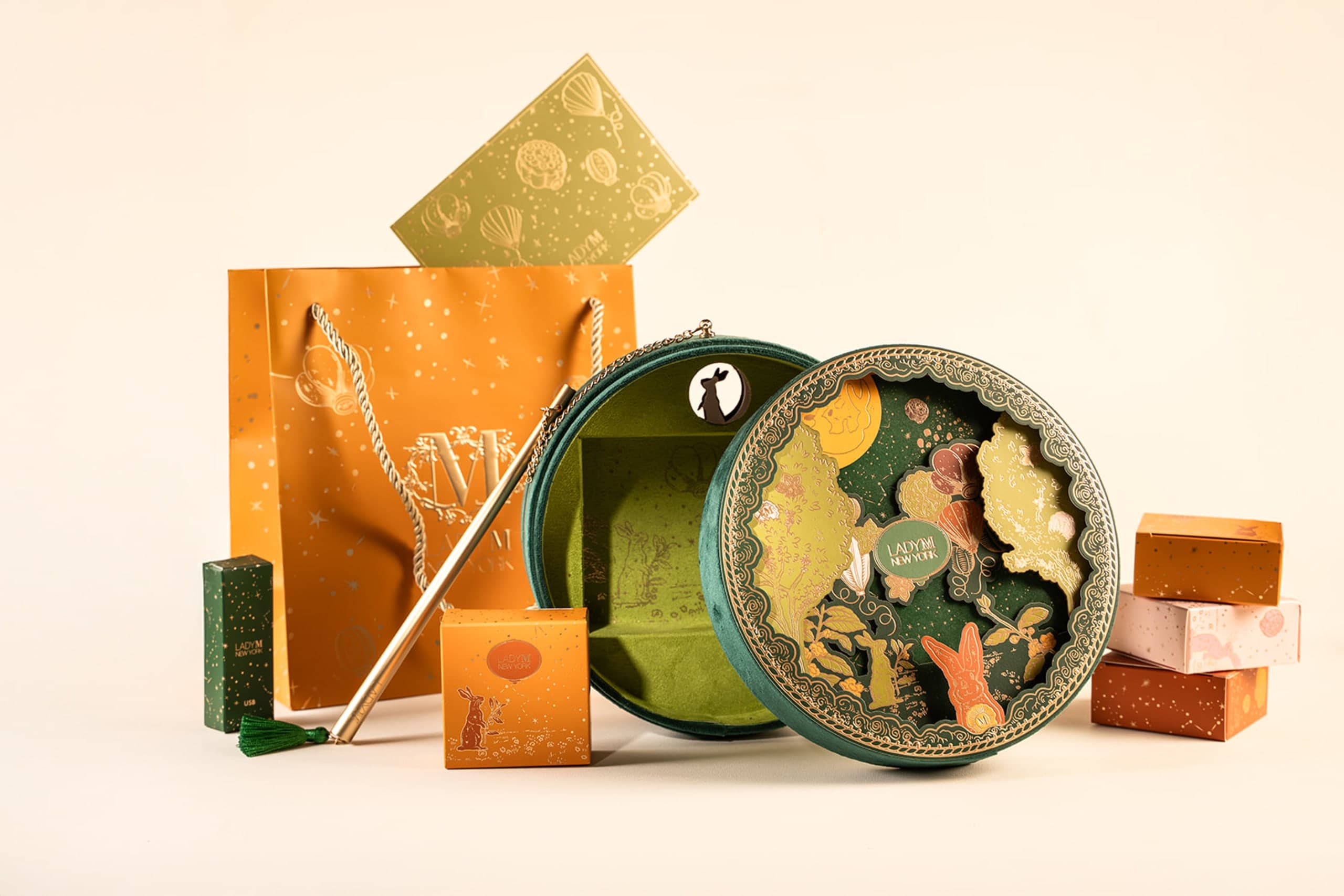 Lady M Mid-Autumn mooncake packaging set, illustrated double box