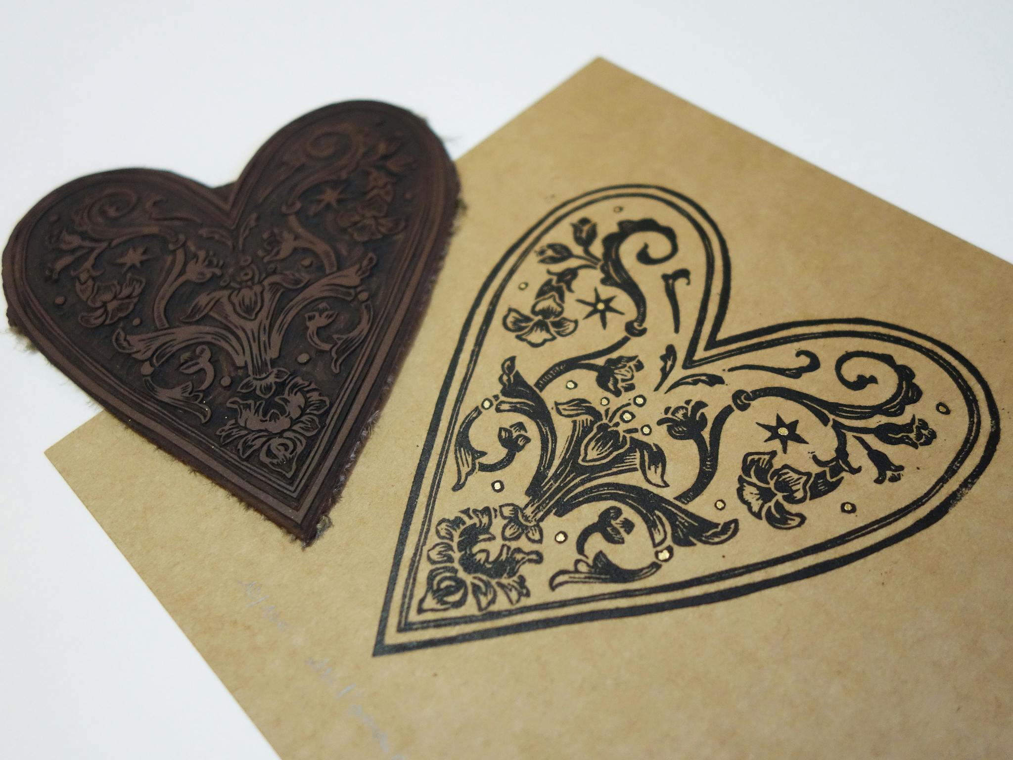 lino bloc and lino print of l'amour